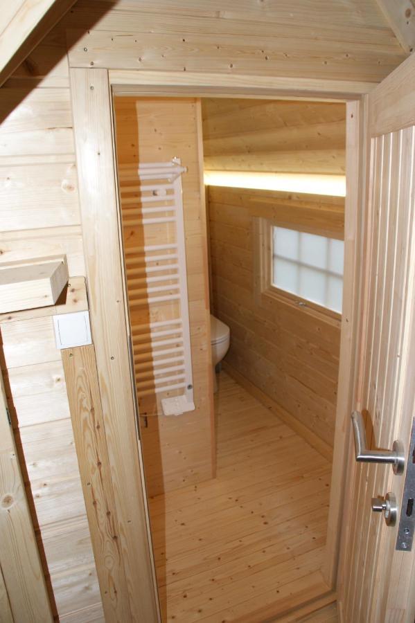 Les Cabanes Du Grand Nord Pradines  Exterior photo