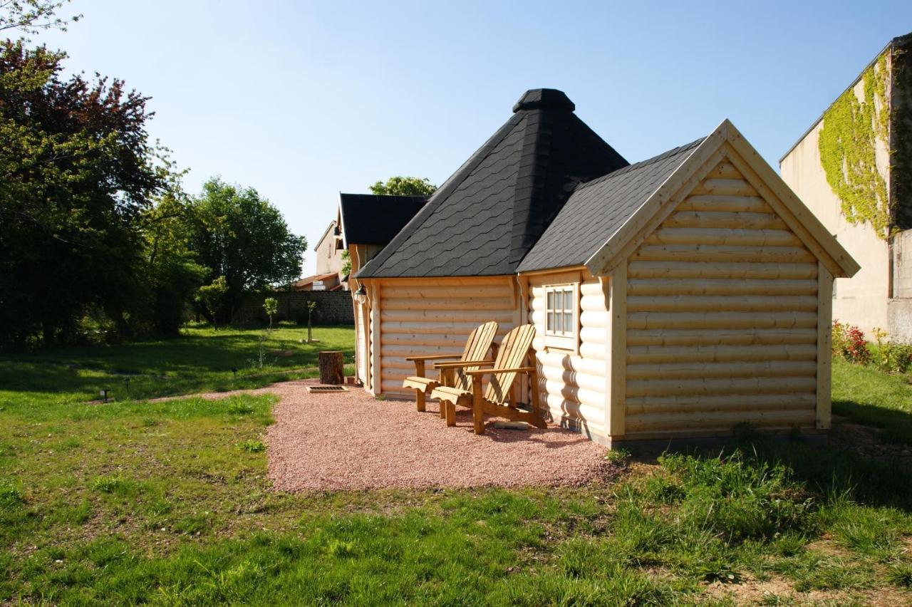 Les Cabanes Du Grand Nord Pradines  Exterior photo